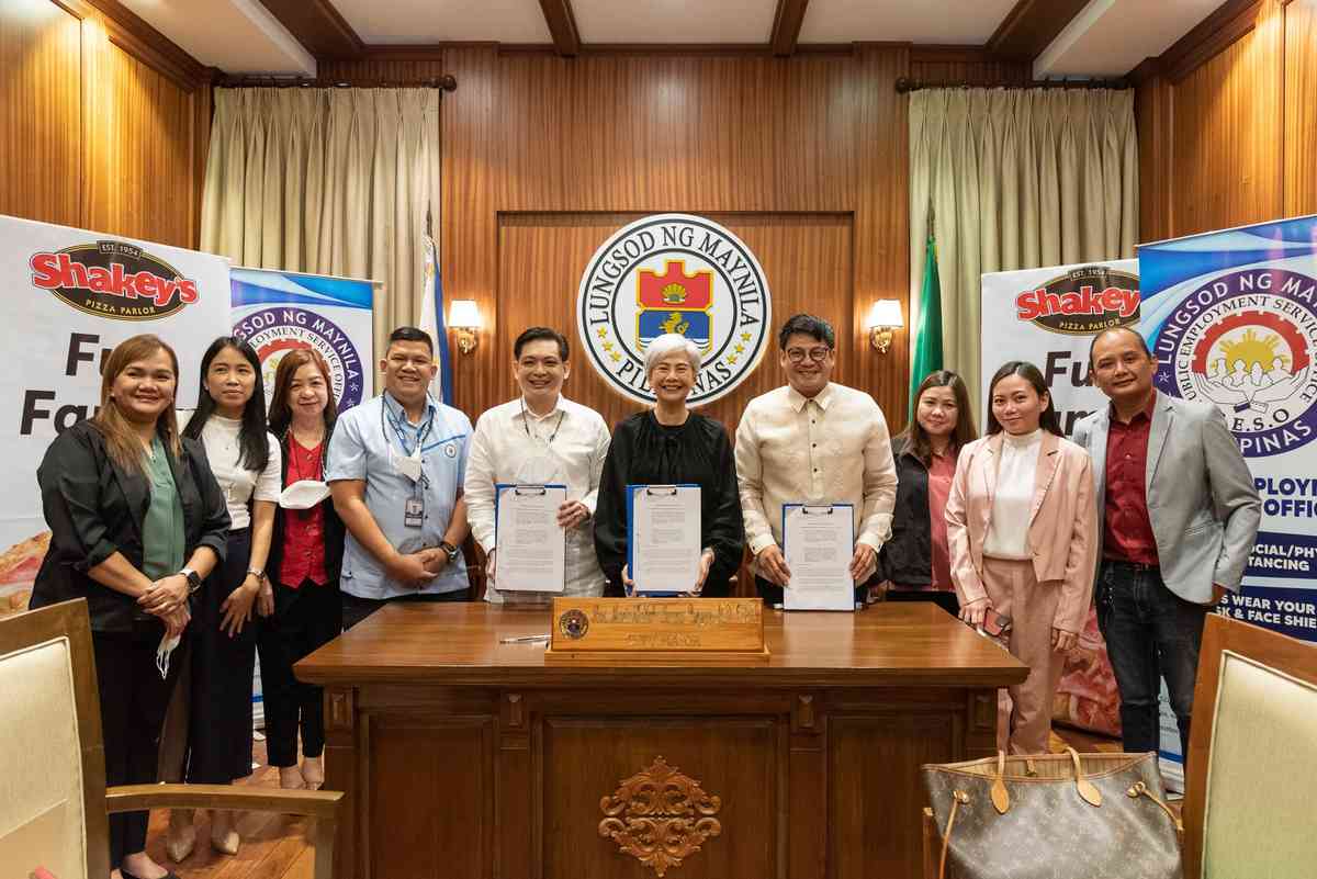 Manila LGU signs agreement with Shakey's to open jobs for Seniors, PWDs