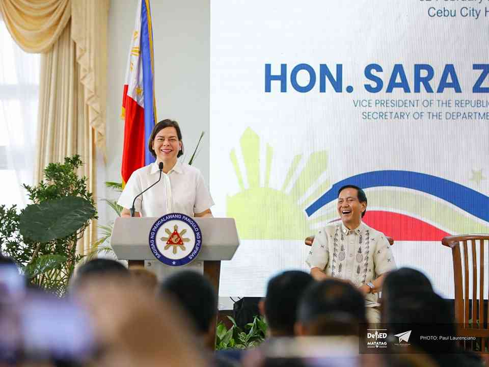 Duterte mulls pilot run of SHS curriculum in SY 2025-2026