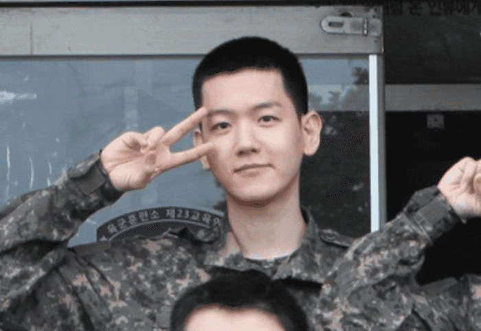 EXO's Baekhyun finishes mandatory military service