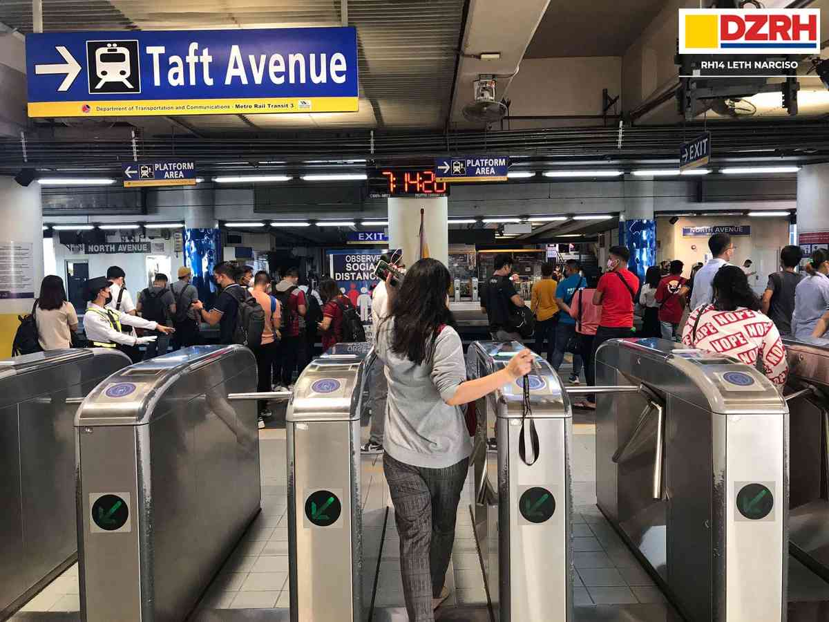 MRT-3 refiles fare hike petition before DOTr