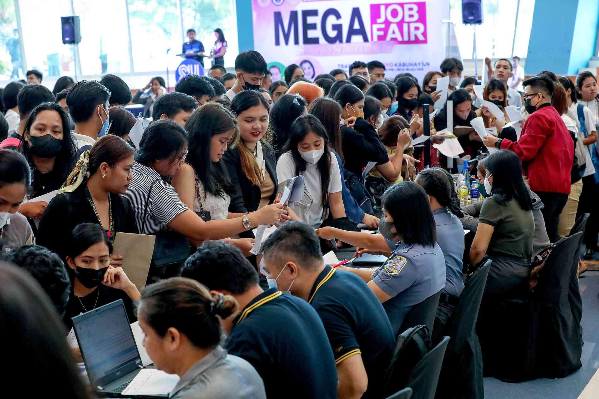 Pasay LGU offers 7,000 jobs on Labor Day