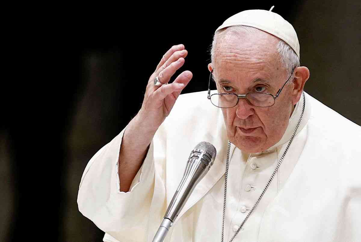 Pope in 2013 signed resignation letter in case of bad health