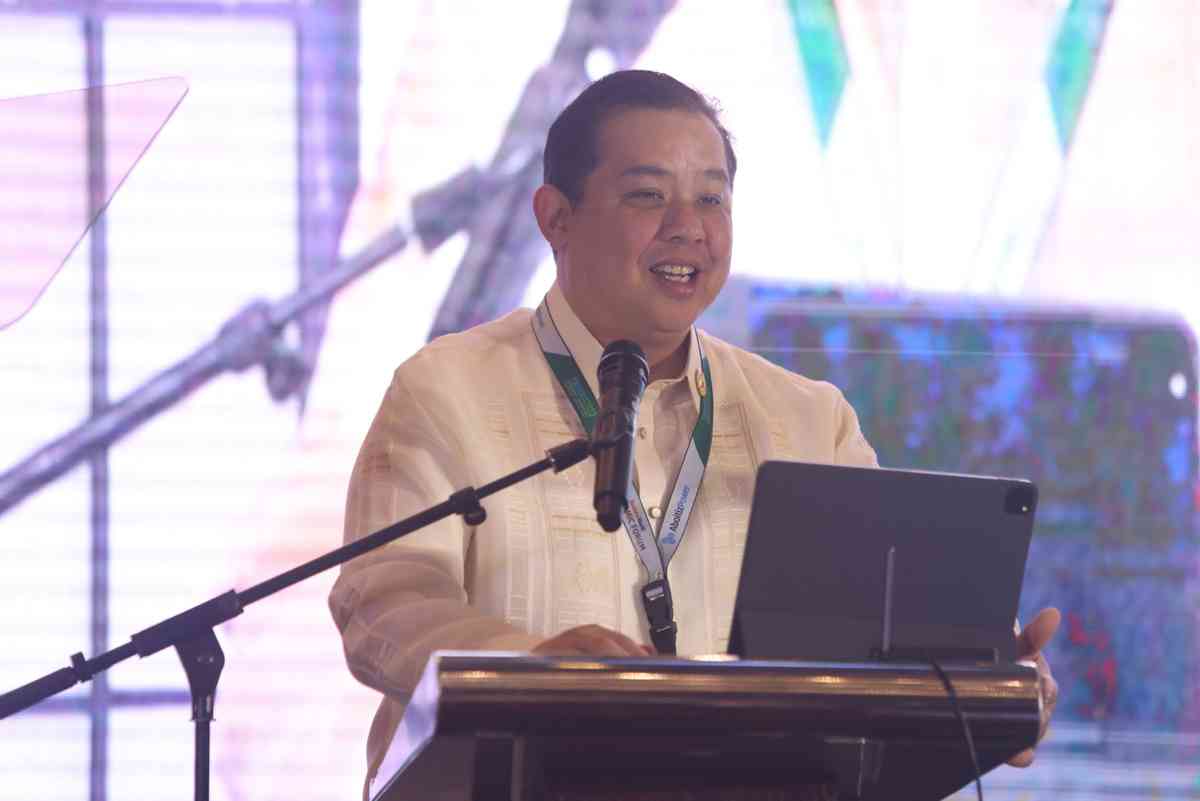 Romualdez debunks report that he vowed to donate $2 million to Harvard