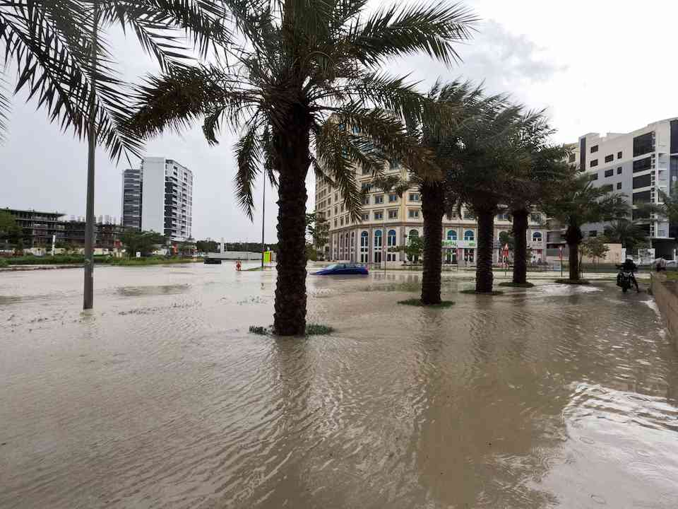 3 Pinoys killed in UAE flooding - DMW