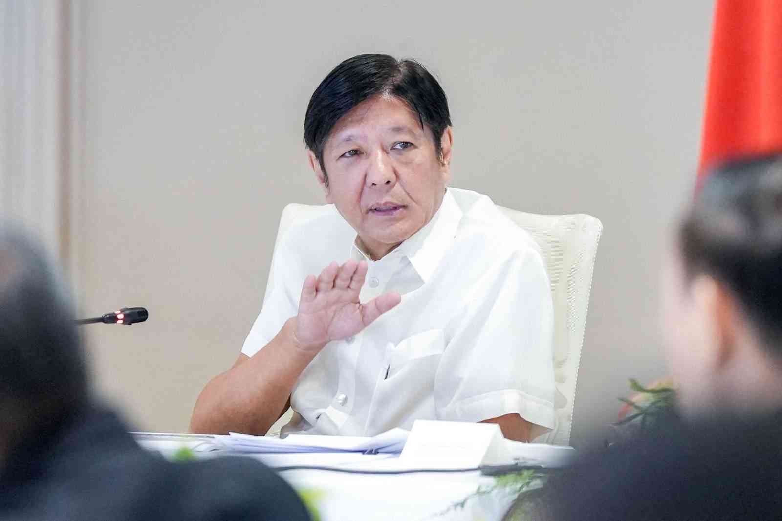 Marcos refuses to equip PH vessels with water cannons: “We have no intention of attacking anyone“