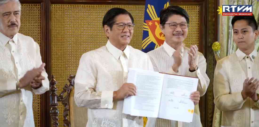 Marcos signs P6.79-trillion 2026 national budget