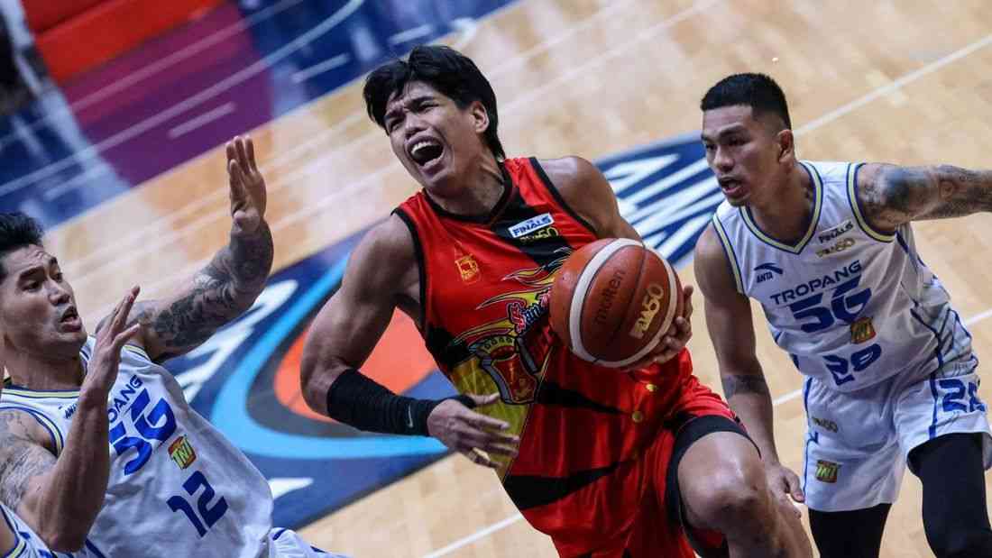 PBA: San Miguel stuns TNT to level finals at 1-1