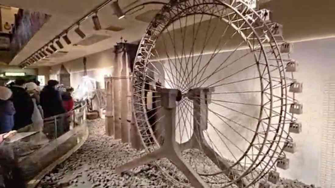 Museum crafted from 10 tonnes of chocolate debuts in north China's Tianjin