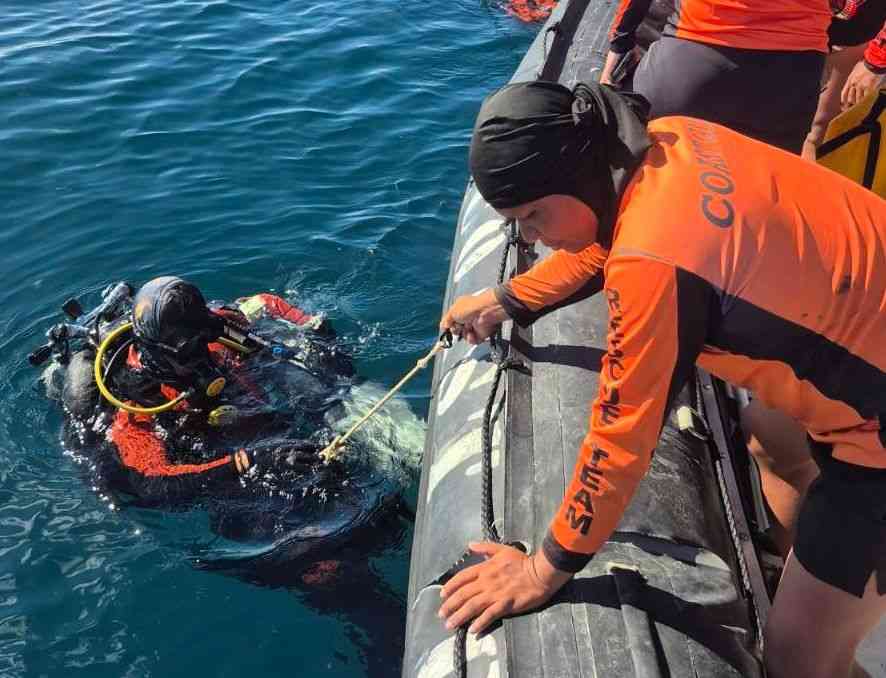 PCG resumes diving ops for sunken MV Trisha Kerstin 3