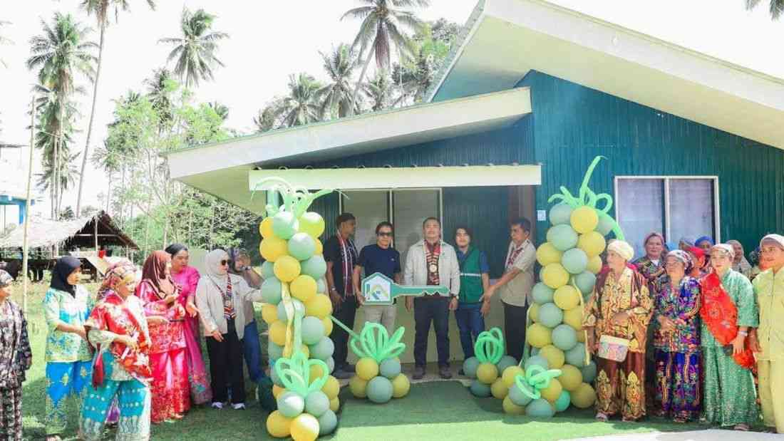 60 housing units turned over to residents in Sulu under KAPYANAN program