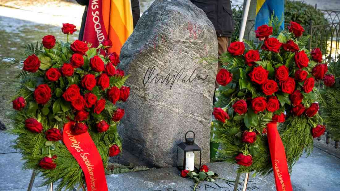 Who killed Swedish Prime Minister Olof Palme? Amateur sleuths ask AI for help