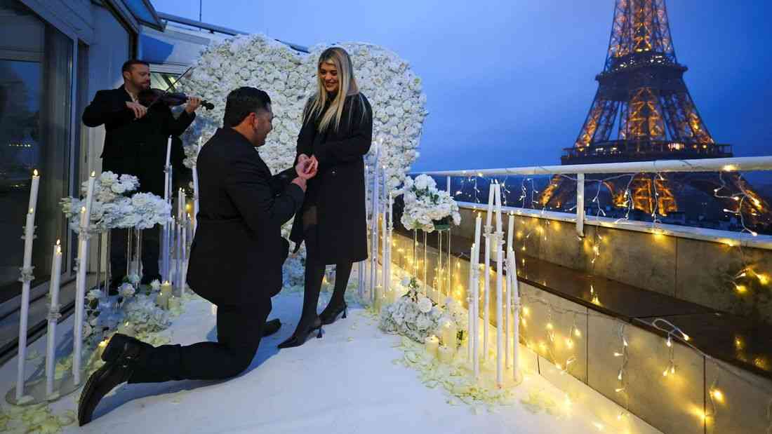 Romantic proposals become a booming business in 'City of Love'