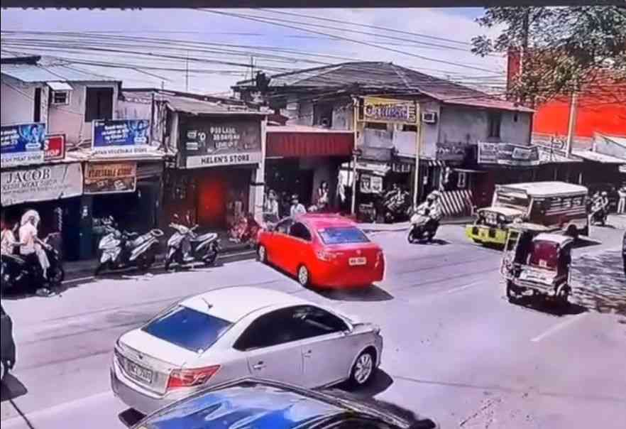 Four killed after car crashes into sidewalk in Angono, Rizal