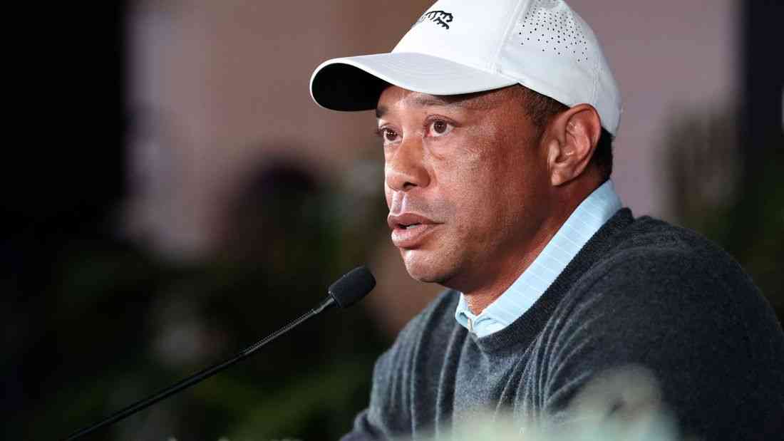 Golf-Tiger Woods arrested on DUI charge after Florida car crash