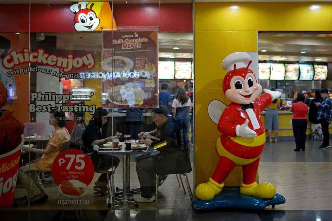 Philippines' Jollibee Food's Highlands Coffee evaluates Vietnam IPO