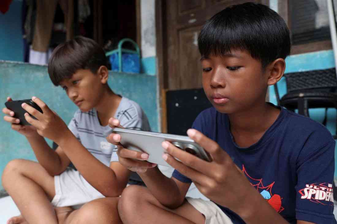 Indonesia summons Meta and Google over non-compliance with child social media curbs, minister says
