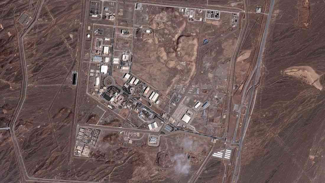 Satellite imagery shows apparent attack on Iranian nuclear site, report says