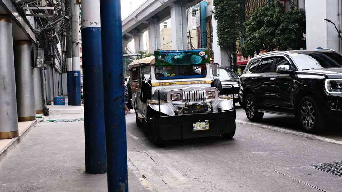 Manila to roll out Libreng Sakay next week, hire 1,400 jeepney drivers at P3,000 daily amid fuel price surge