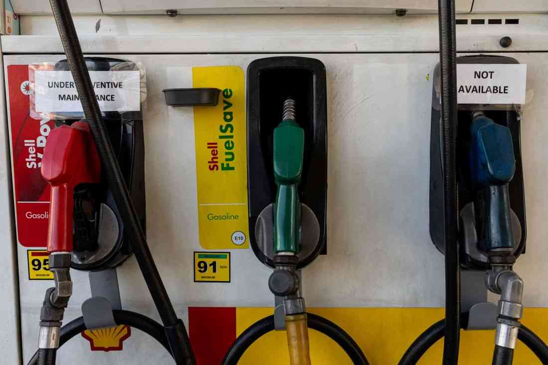 Philippines seeks extension from US on waiver to buy Russian oil