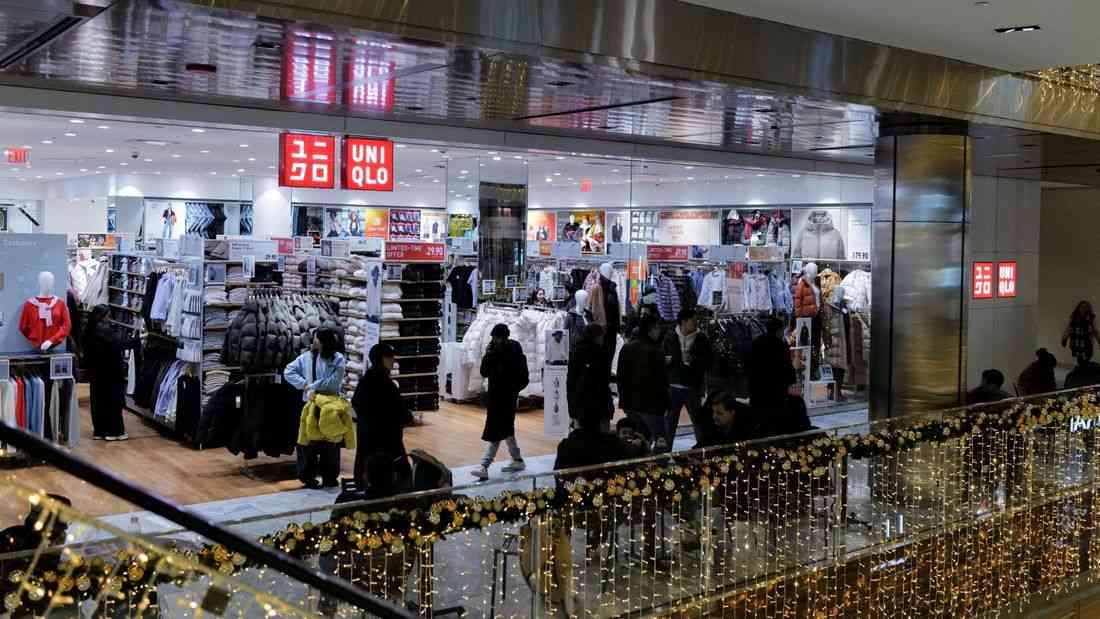 Uniqlo owner Fast Retailing books 29.4% rise in Q2 profit, raises forecast