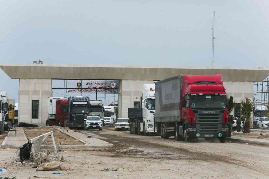 Iraq-Iran border crossing at Shalamcheh returns to normal after closure due to air strikes