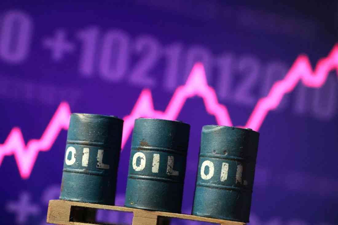 Oil jumps, stock futures slip as US-Iran talks stall