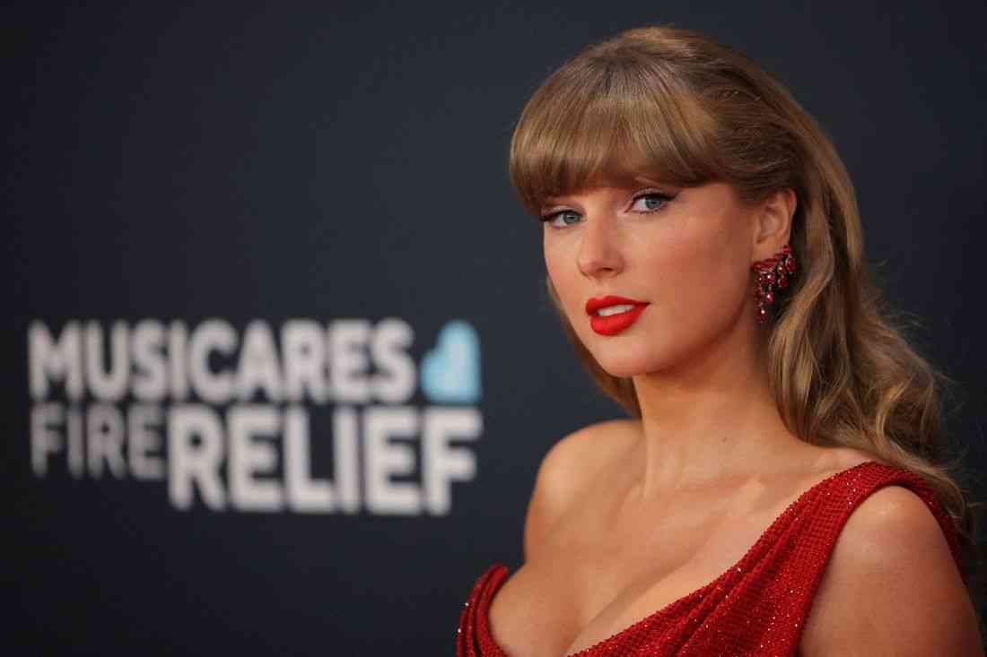 Taylor Swift files to trademark her voice, likeness to ward off AI deepfakes