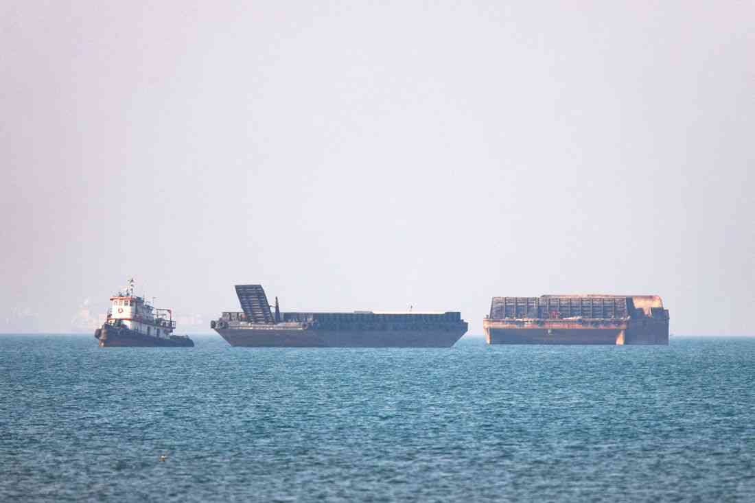 Middle East truce in doubt as US and Iran fight for control of Strait of Hormuz