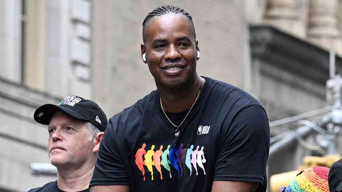 First openly gay NBA player, Jason Collins dies after cancer battle