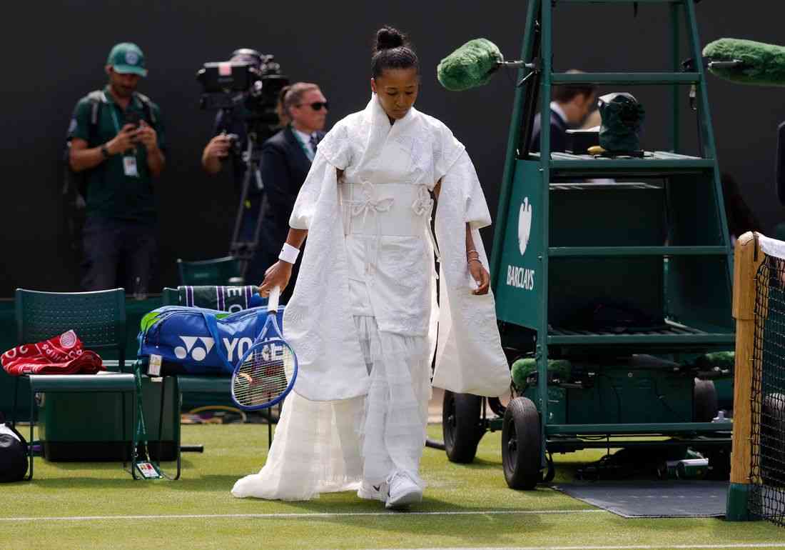 Osaka defeats Jacquemot after Japanese-inspired 'Kill Bill' kimono walk-on