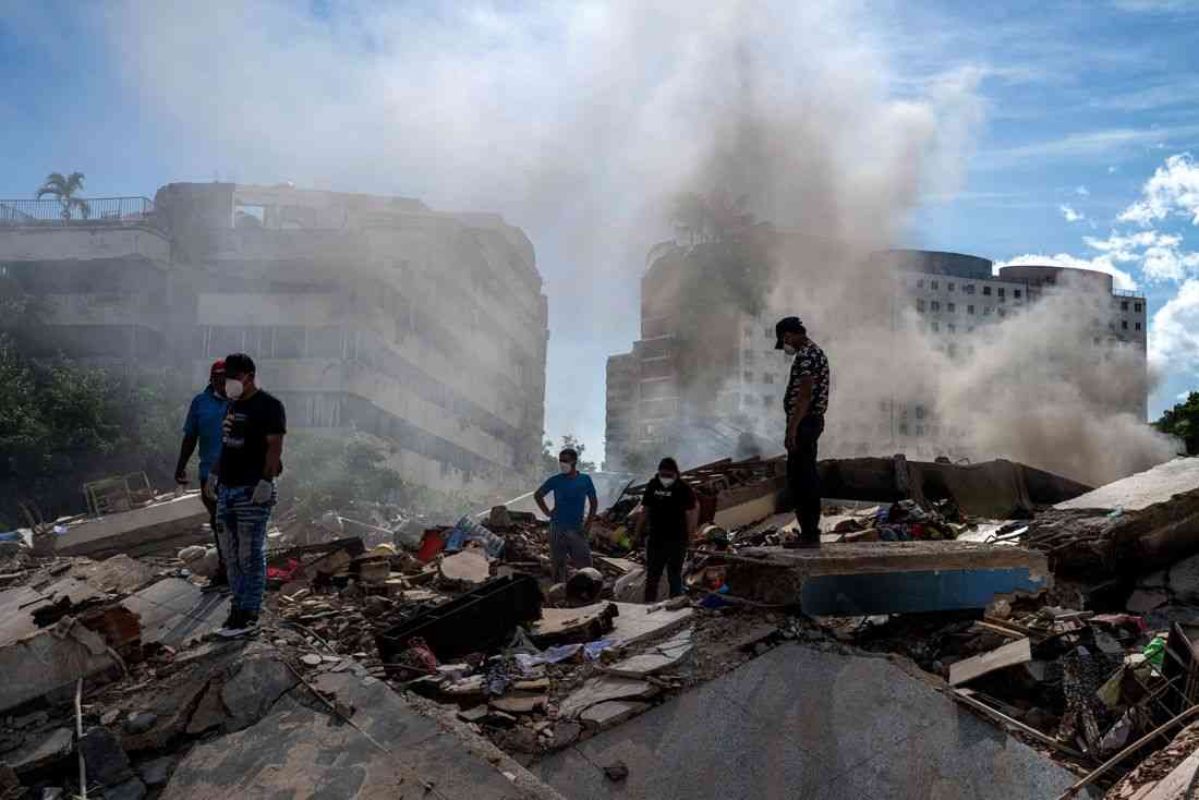 Venezuela quake death toll reaches 1,450 as rescue work goes on