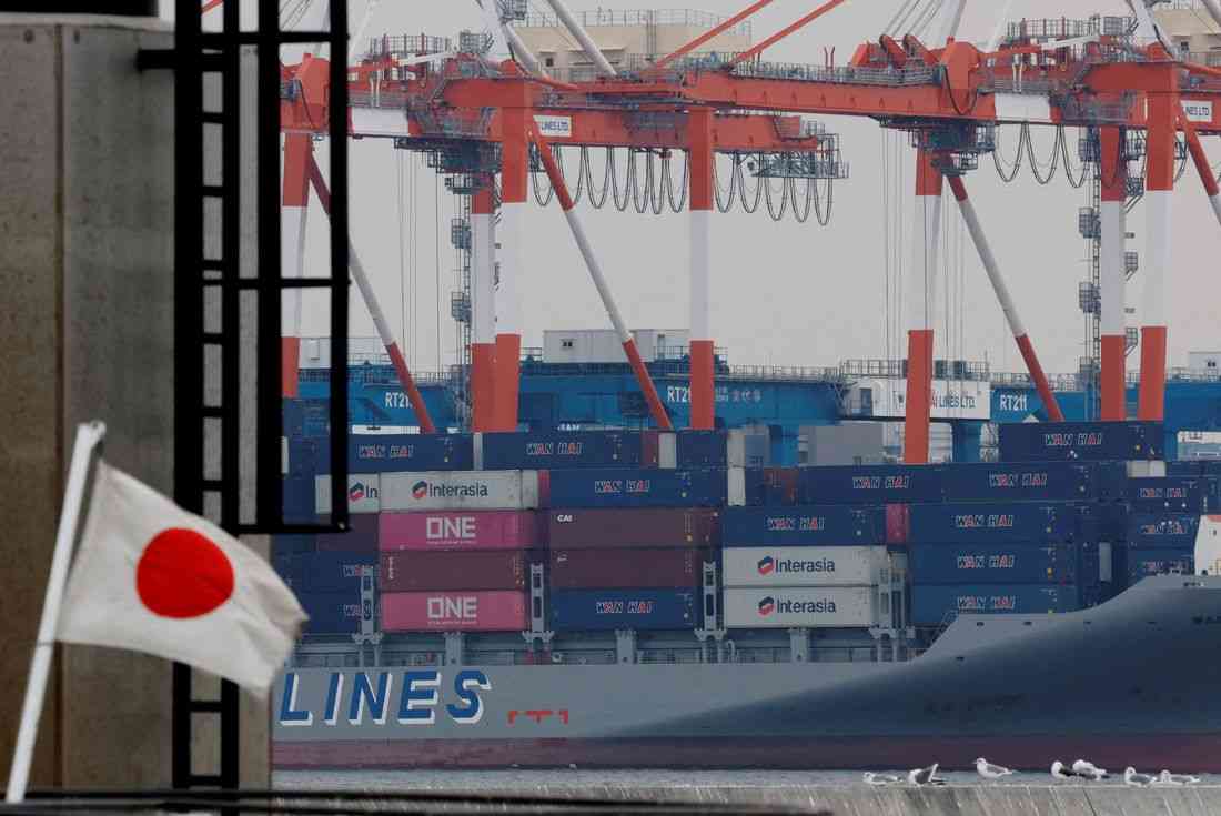 Japan's exports rise on weak yen, AI boom, but price-led gains mask weak volumes