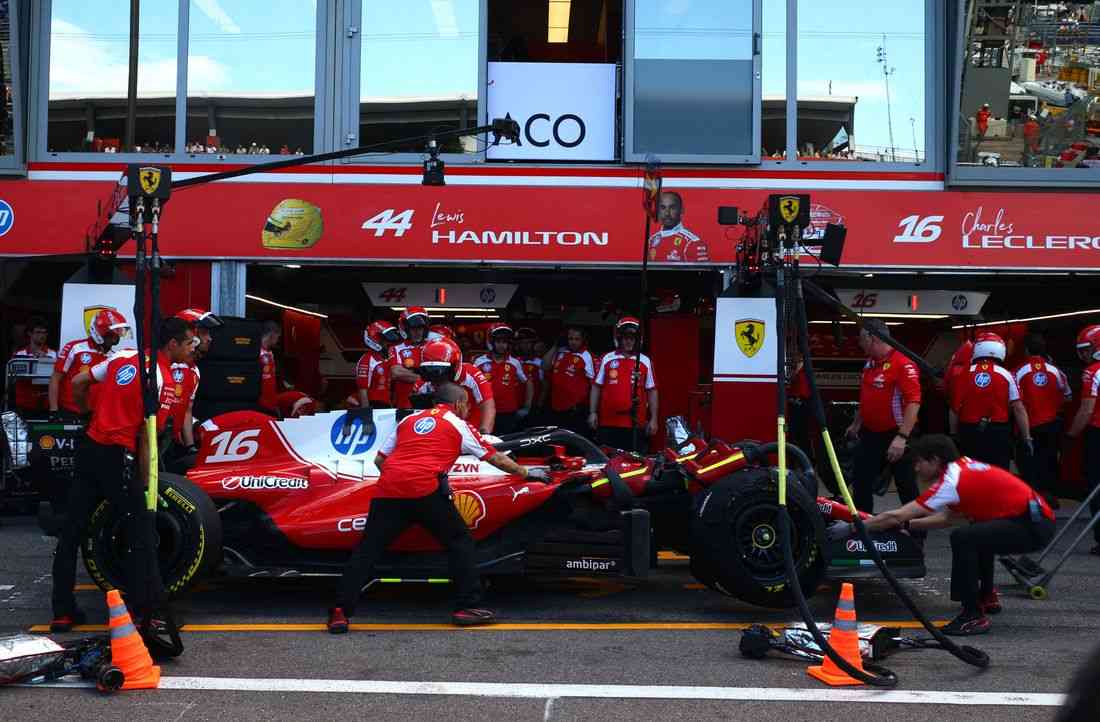 Motor racing-Ferrari mark their intent in Monaco practice runs