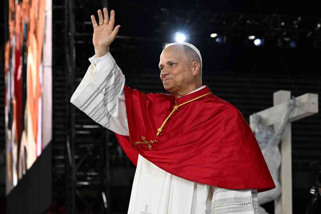 Pope Leo puts focus on prisoners in first papal visit to a Spanish jail