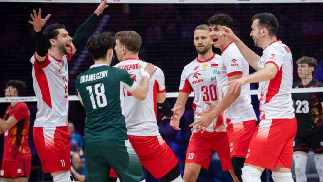Poland prevails after record-breaking 48-50 VNL opener against Argentina