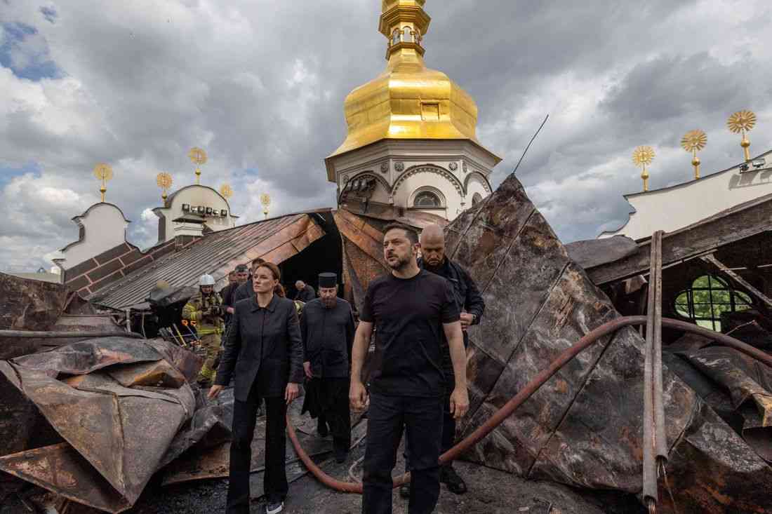 Historic Ukrainian monastery damaged, 10 people killed in Russian attacks
