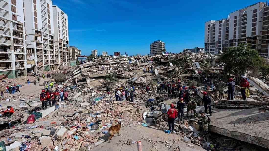 Father and son rescued after four days buried under rubble of Venezuela's earthquakes