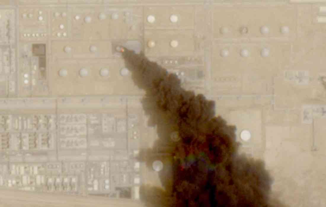 US, Saudis attack Iran-backed groups in Iraq, threatening to intensify conflict
