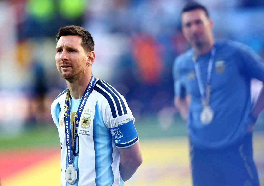 Soccer-Argentina run out of late Messi miracles against Spanish machine