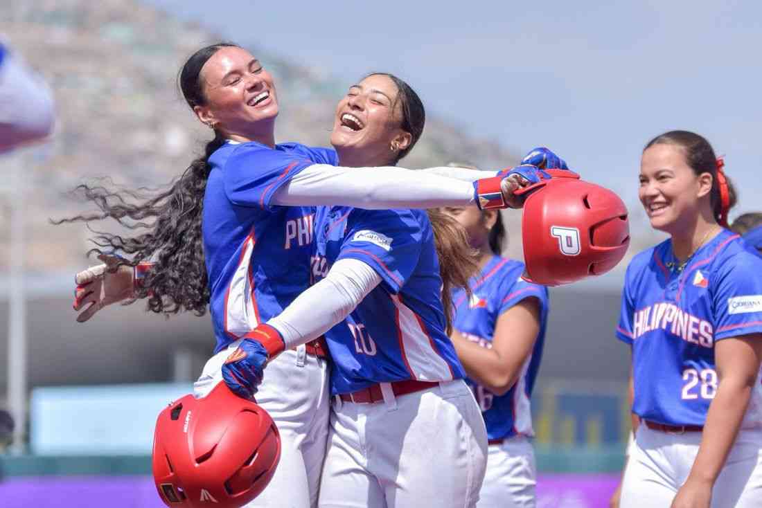 PH Blu Girls shock No. 3 Puerto Rico behind late-game surge