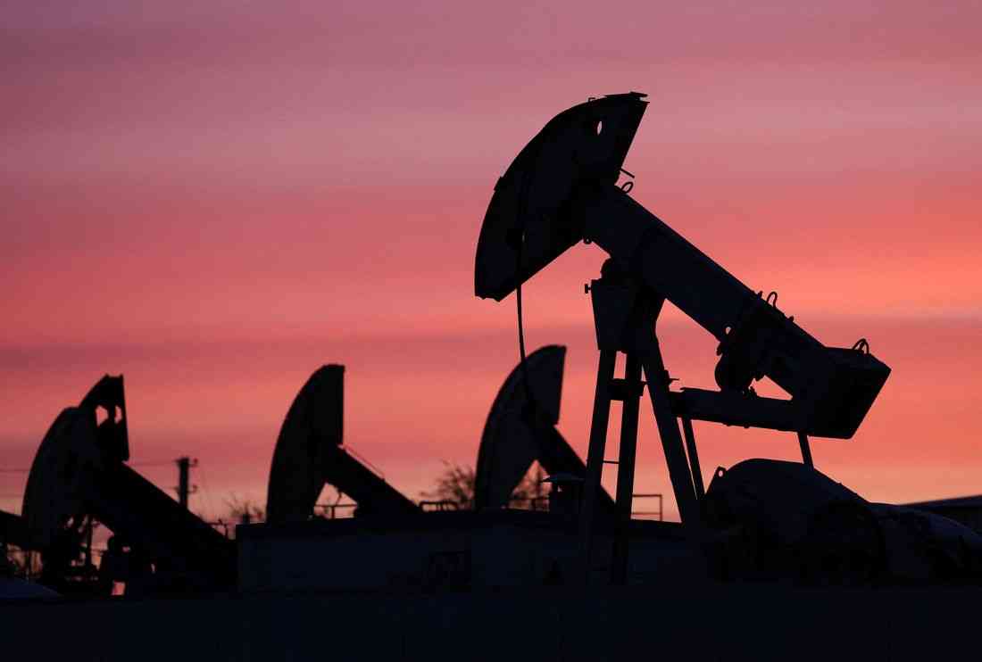 Oil falls on report China pushing for end US-Iran war