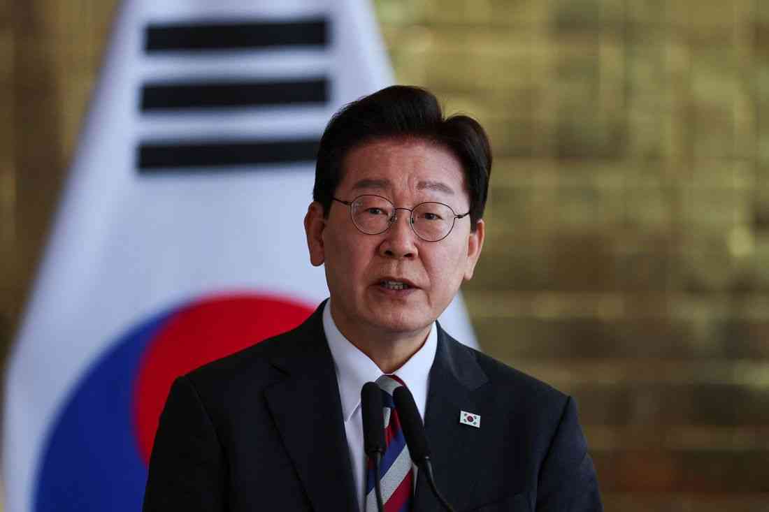 South Korea unveils future technology projects, targets moon landing by 2030