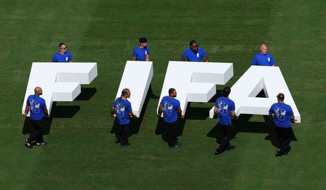 Soccer-'Flawed' funding system behind silence of smaller nations in FIFA's civil war, says ex-PNG player