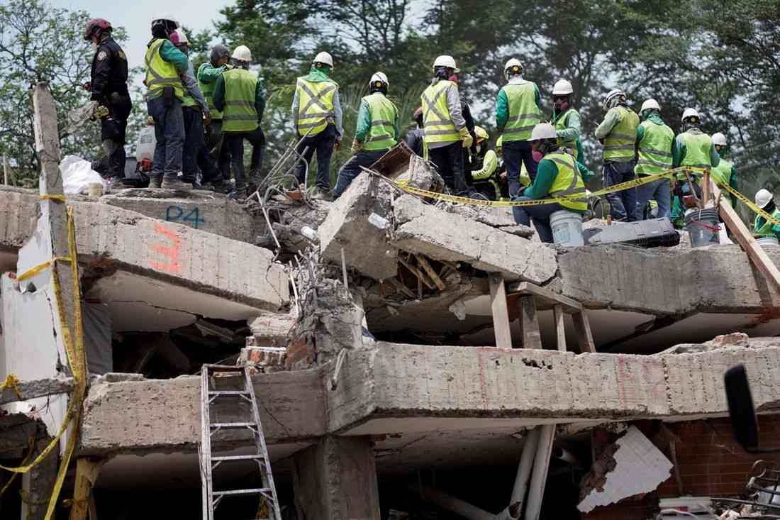 Hopes fade in Colombia as more bodies recovered days after powerful quake