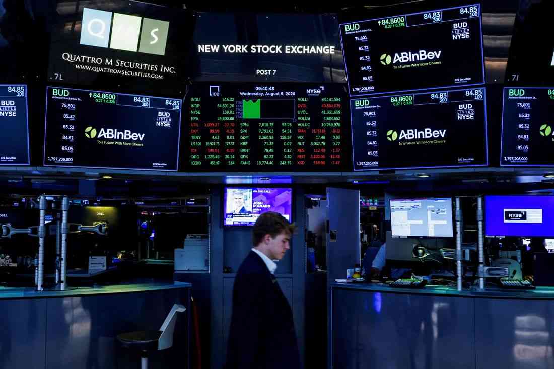 Stocks fall ahead of Friday's US jobs data; oil gains on Iran concerns