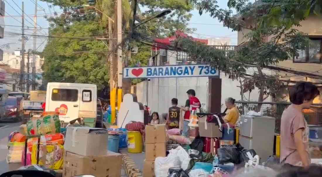 49 families living under Manila bridge to be relocated to Bulacan