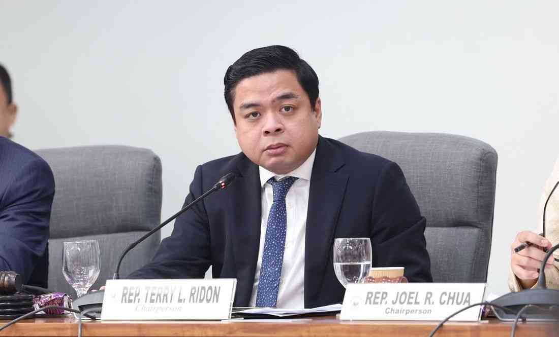 Ridon says House prosecutors eye malicious prosecution case vs. Carpio: 'That is on the table'