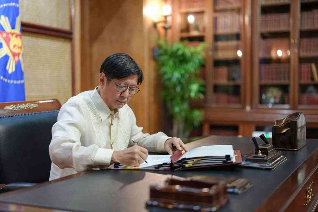 Marcos signs bill postponing barangay, SK elections