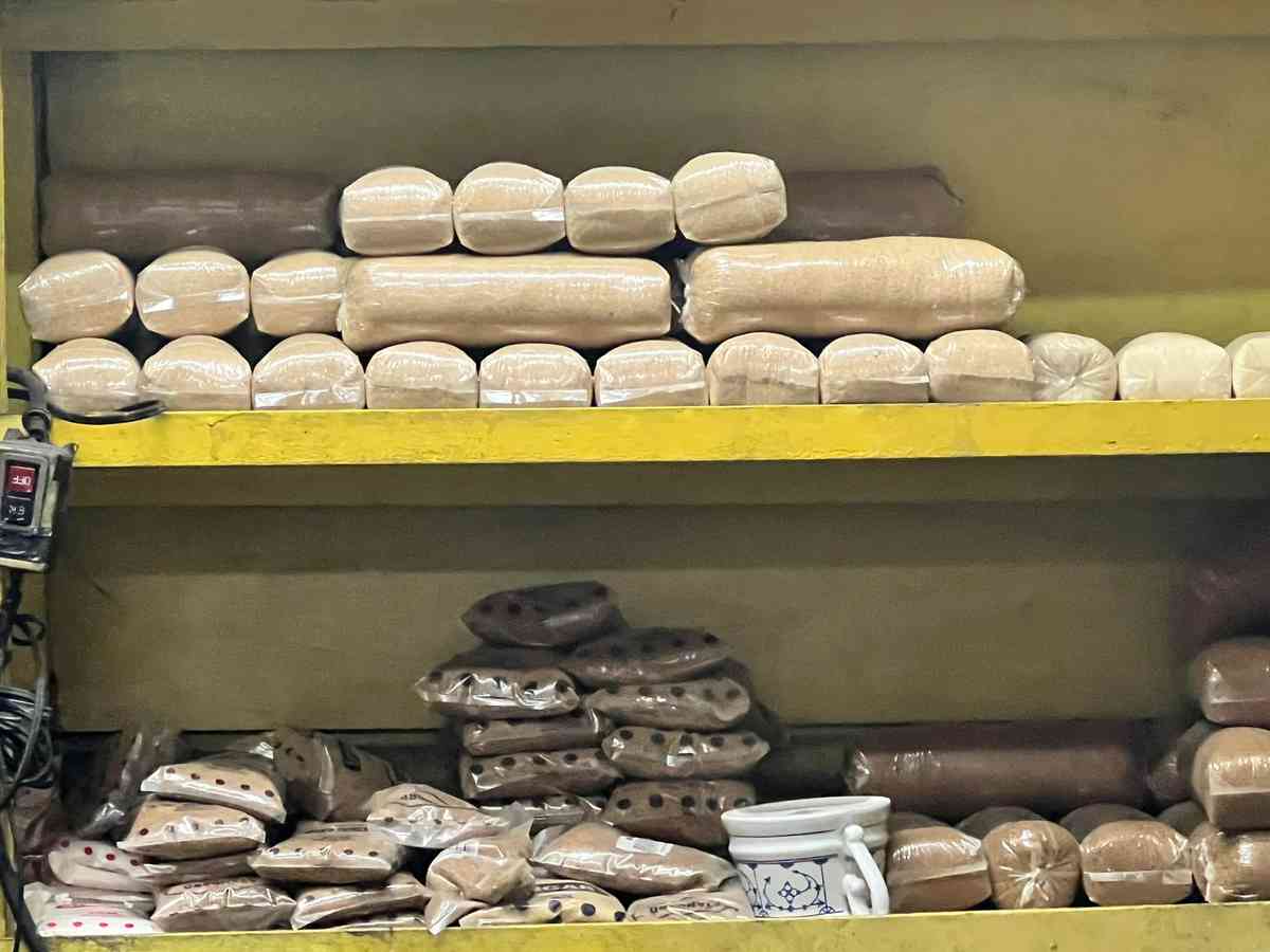 Supermarket chains to lower sugar price to P70 starting next week