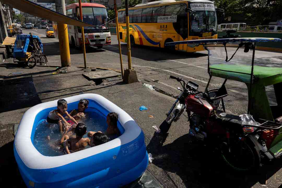 Dangerous heat index up in Metro Manila, 35 areas